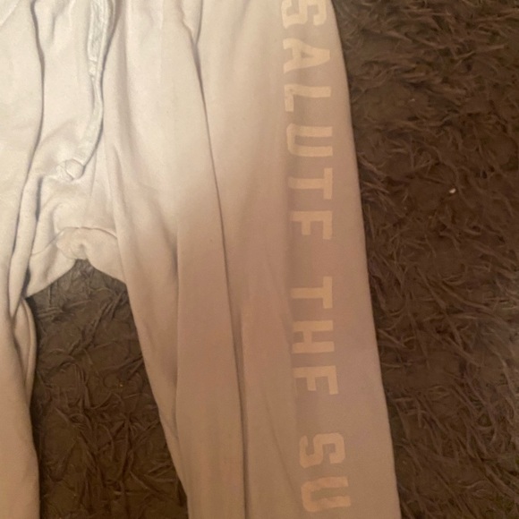 Spiritual Gangster sweats, white with pink and gold stripes, small, - Picture 2 of 5